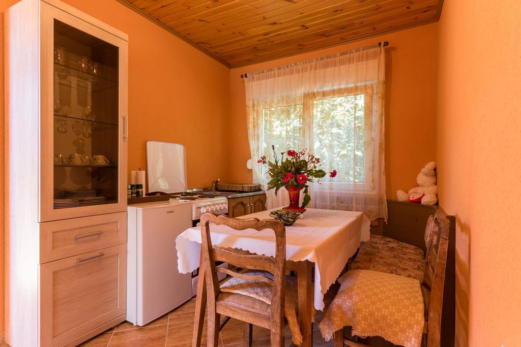 Apartment Sjekloca Virpazar Exteriör bild